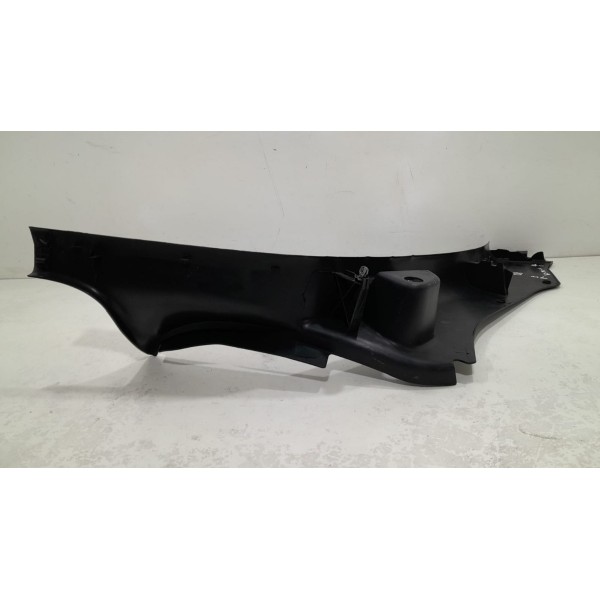 Acabamento Lateral Banco Traseiro Esquerdo Peugeot 308