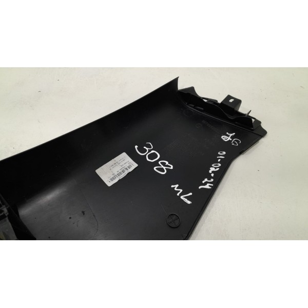 Acabamento Lateral Banco Traseiro Esquerdo Peugeot 308