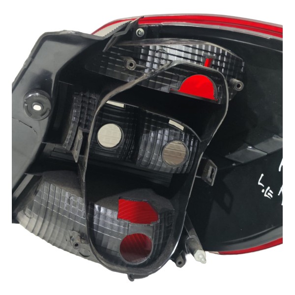 Lanterna Traseira Ka Hatch 2019 A 2022 Fume Detalhe Direito/passageiro Vermelho