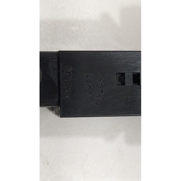 Botão Pisca Alerta Hyundai Tucson Vermelho