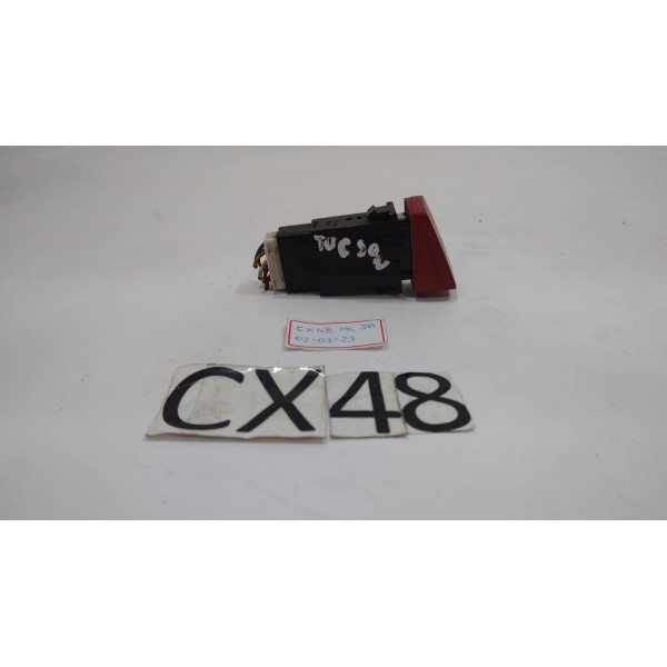 Botão Pisca Alerta Hyundai Tucson Vermelho