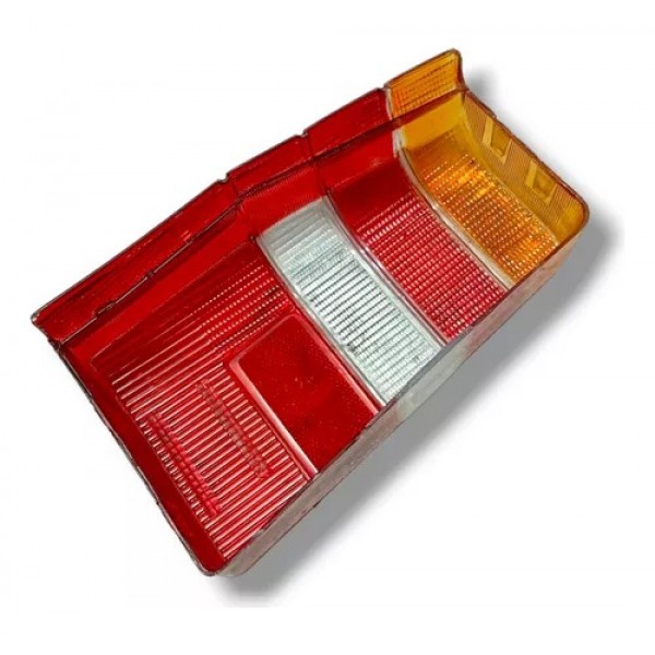 Lente Tricolor Lanterna Direita Fiorino Elba 86/04 Direito