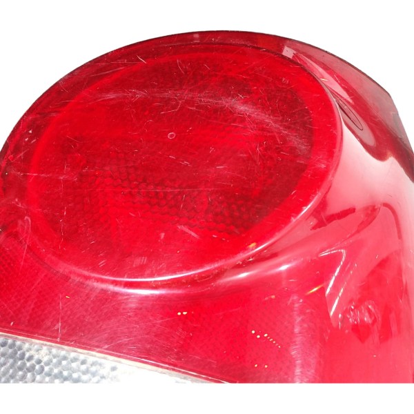 Lanterna Traseira Gol G4 2006 A 2008 Lado Direito Detalhe Direito/passageiro Vermelho