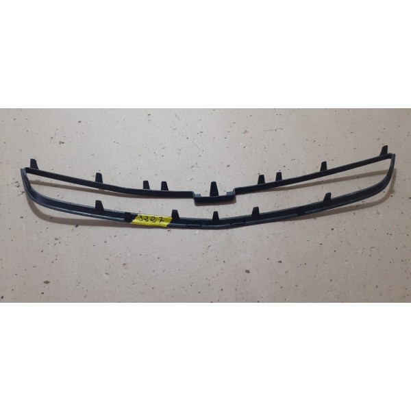 Moldura Grade Dianteira Orig Celta Prisma 2012/16 (94734435) Preto