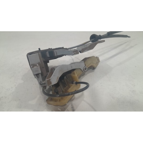 Fechadura Porta Traseira Direita Azera Usada