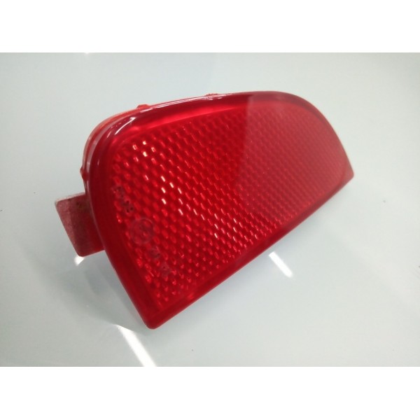 Olho De Gato Lado Direito Fiat Palio 2012/2018 Original Vermelho