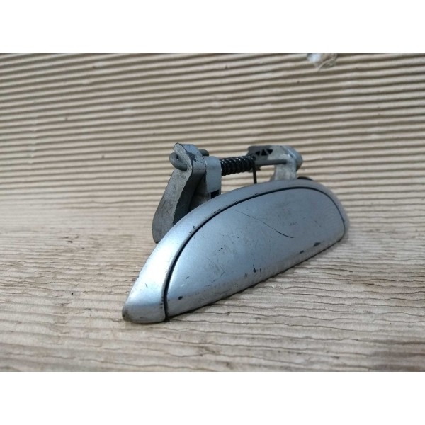 Maçaneta Externa Esquerda Renault Clio Logan Scenic Megane Prateado Dianteira/traseira