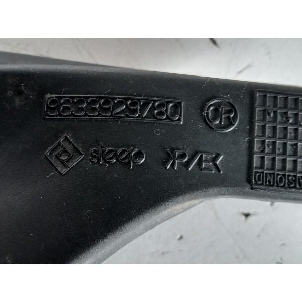 Acabamento Churrasqueira Esquerdo Peugeot 206 9633929780