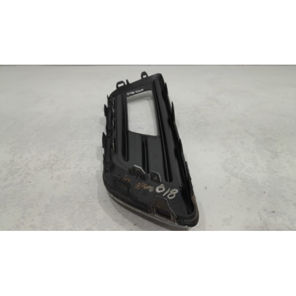 Moldura Farol De Milha Esquerdo Ford Focus 18 Preto