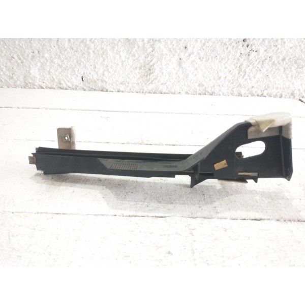 Guia Canaleta Vidro Dianteiro Esquerda Fiesta 2004 2008 2012