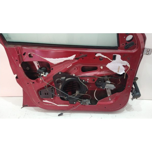 Porta Dianteira Esquerda Peugeot 206 Apenas Lata Dianteira Esquerdo Vermelho