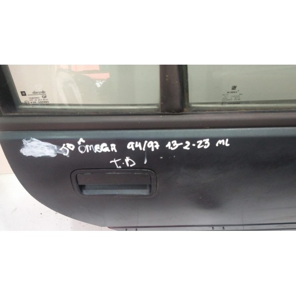 Porta Traseira Direita Ômega  1994/97 Apenas Lata Traseira Direito Preto