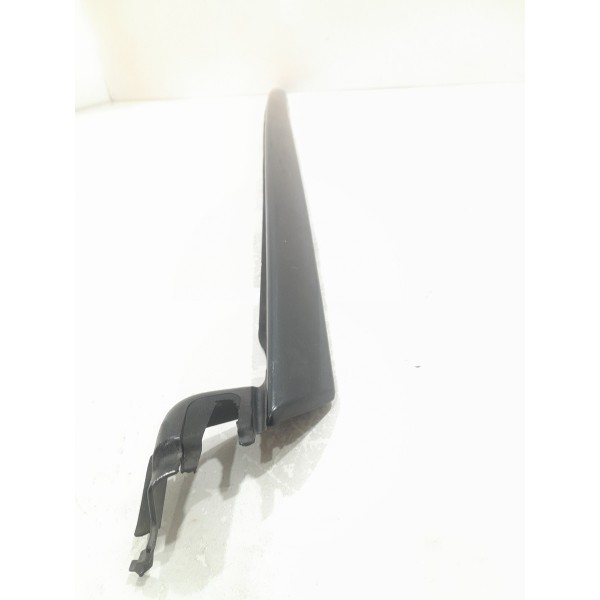 Friso Dianteiro Esquerdo Parabrisa Citroen C4 11 Sc1530 Dano