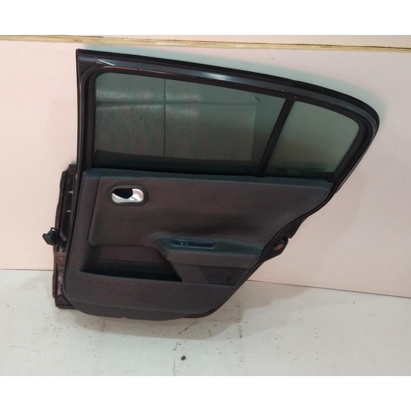 Porta Traseira Direita Megane Apenas Lata Traseira Direita Preto
