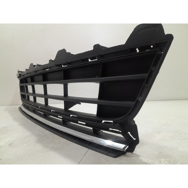 Grade Parachoque Vw Fox 15/18 Central C/ Friso Cromado Novo Fosco