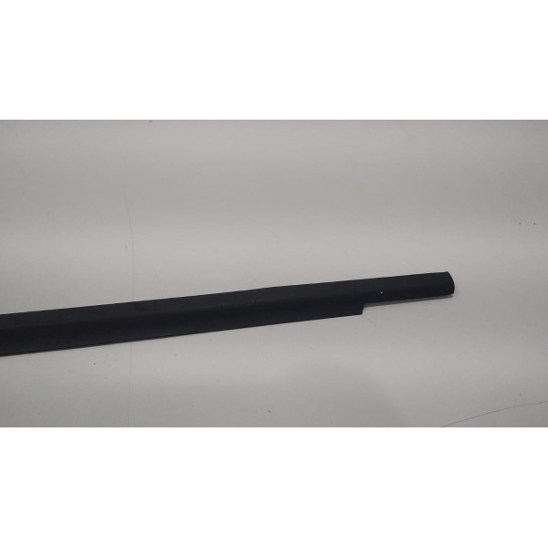 Canaleta Porta Traseira Esquerda Volkswagen Tiguan 2017