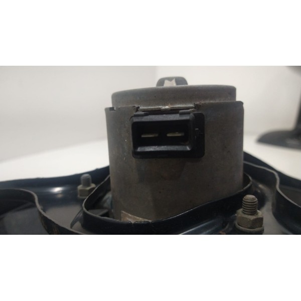 Defletor Da Ventoinha Volswagen Gol Bola G2 Sem Ar