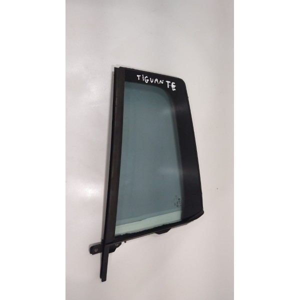 Vidro Fixo Traseiro Esquerdo Volkswagen Tiguan 5n0845213