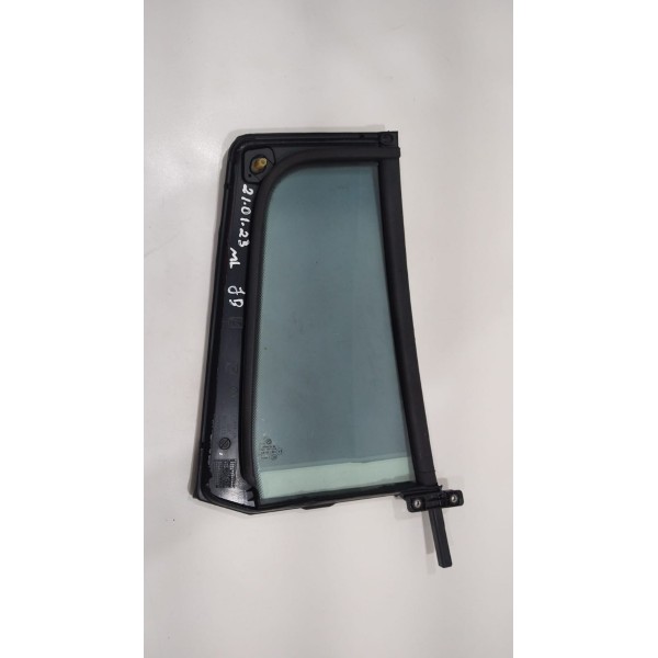 Vidro Fixo Traseiro Esquerdo Volkswagen Tiguan 5n0845213