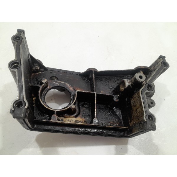 Tampa Capa Frontal Cabeçote Lado Direito Range Rover 03 4.4