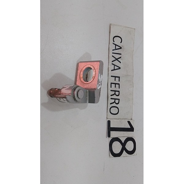 Dobradiça Da Porta Dianteiro Esqu Inferior Volkswagen Gol G6