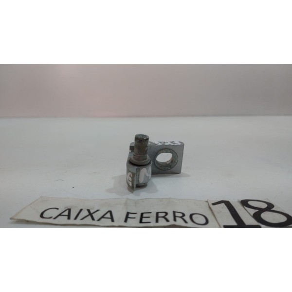 Dobradiça Da Porta Dianteiro Esqu Inferior Volkswagen Gol G6