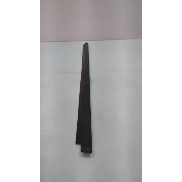 Pestana Externa Traseira Esquerda Fiesta