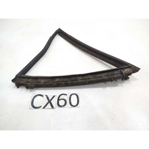 Guarnição Ventarola Traseira Esquerda  Corolla  2017