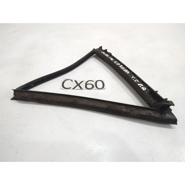 Guarnição Ventarola Traseira Esquerda  Corolla  2017