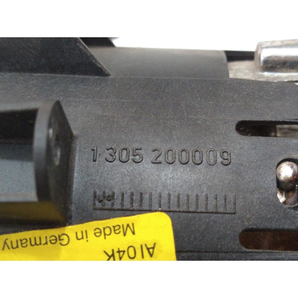 Farol De Milha Lado Direito Range Rover 03 4.4 V8 1305200009