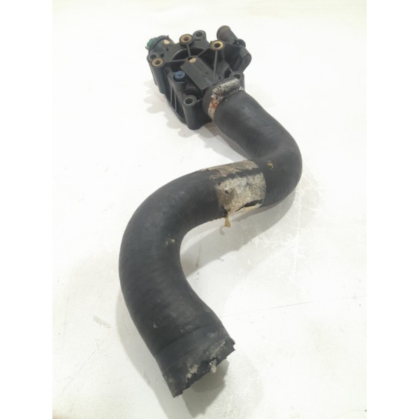 Carcaça Com Válvula Termostática Peugeot 206 207 307 1.6 16v