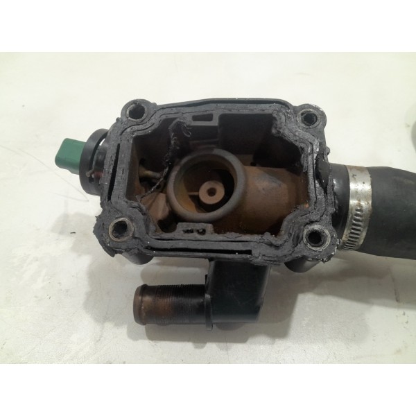 Carcaça Com Válvula Termostática Peugeot 206 207 307 1.6 16v