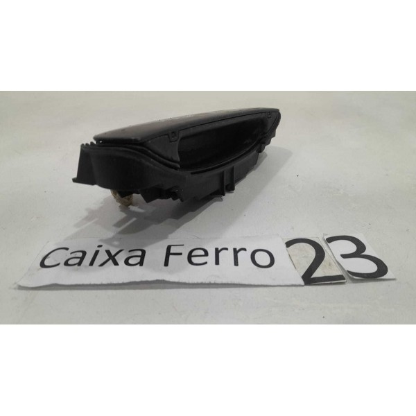 Maçaneta Externa Dianteira Direita  A3