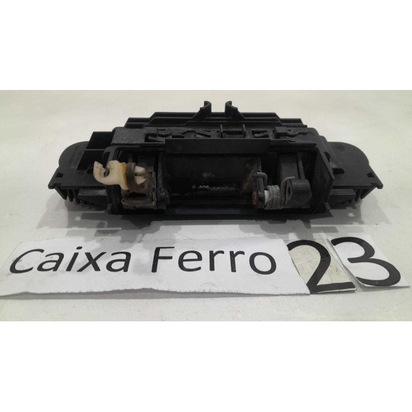 Maçaneta Externa Dianteira Direita  A3