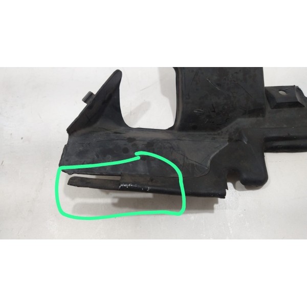 Defletor Farol Lado Esquerdo Range Rover V8 4.4 2003 Esquerdo