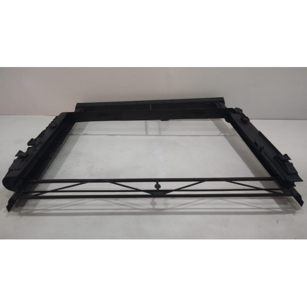 Suporte Radiador Range Rover Vogue 4.4 2003 V8 Pcu000130