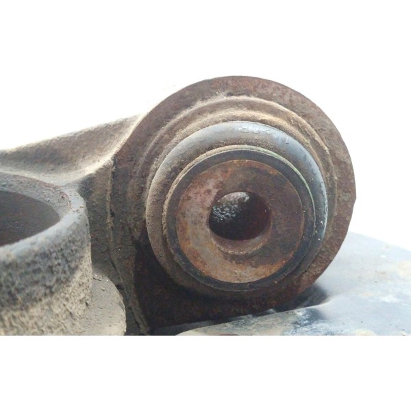 Montante Com O Cubo Traseiro Direito Ranger Rover 03 4.4 V8