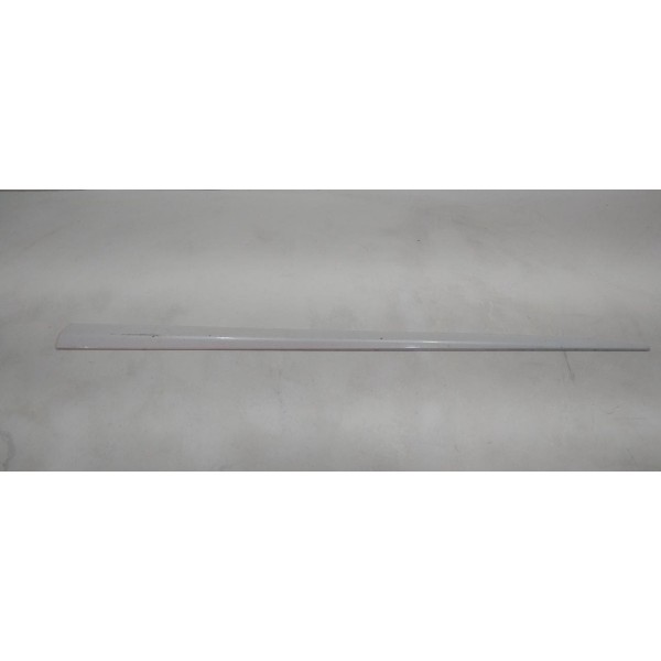 Friso Da Porta Dianteira Direita Nissan Sentra 2015 2016