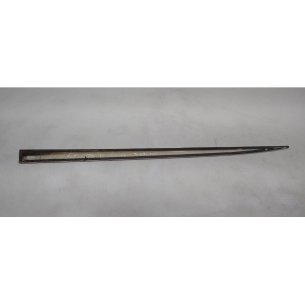 Friso Da Porta Dianteira Direita Nissan Sentra 2015 2016