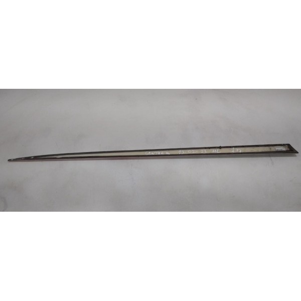 Friso Da Porta Dianteira Direita Nissan Sentra 2015 2016