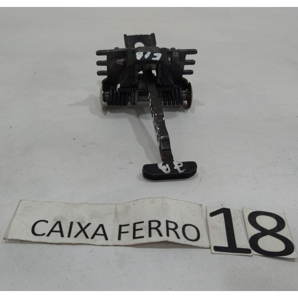 Limitador Porta Traseira Esquerda Citroen C3 2015