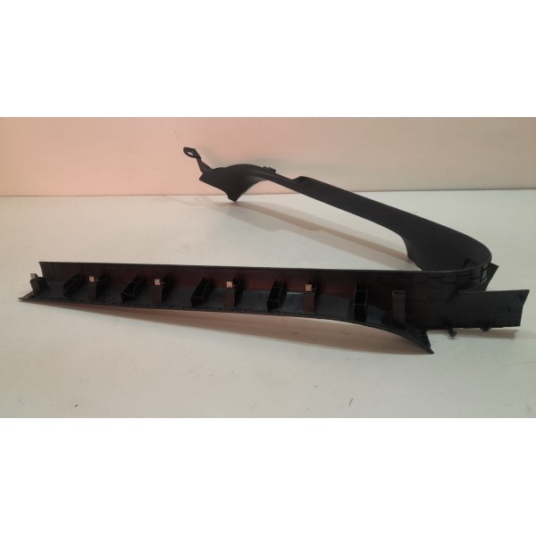 Soleira Lateral Direita Jetta Tsi 2.0 2014 5c6853371 Preto