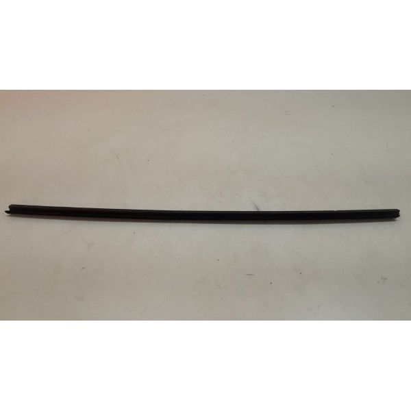 Canaleta Da Porta Traseira Esquerdo Voyage Gol G5