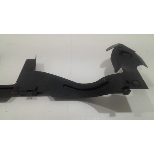 Defletor Acabamento L/esquerdo Radiador Citroen Xsara Picass
