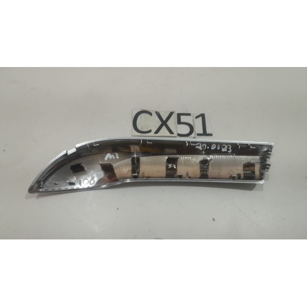 Moldura Puxador Porta D/e Citroen C3 13/17 96875583vv  Prateado