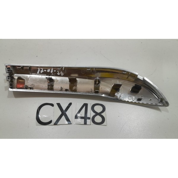 Acabamento Puxador Porta D.direito Citroen C3 96875582vv