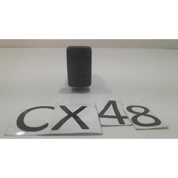 Botão Do Pisca Alerta Van Pick Up Towner Effa  Preto