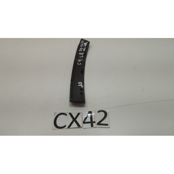 Acabamento Lateral Traseiro Esquerdo Citroen C4 9654926977a