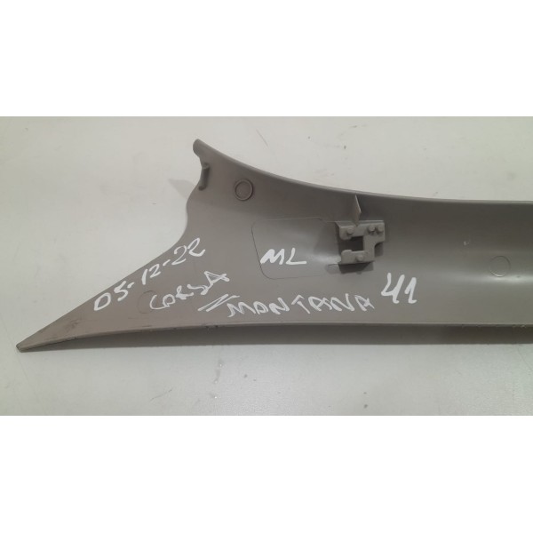 Moldura Coluna Parabrisa Corsa Frente Montana 2005 Eh 37