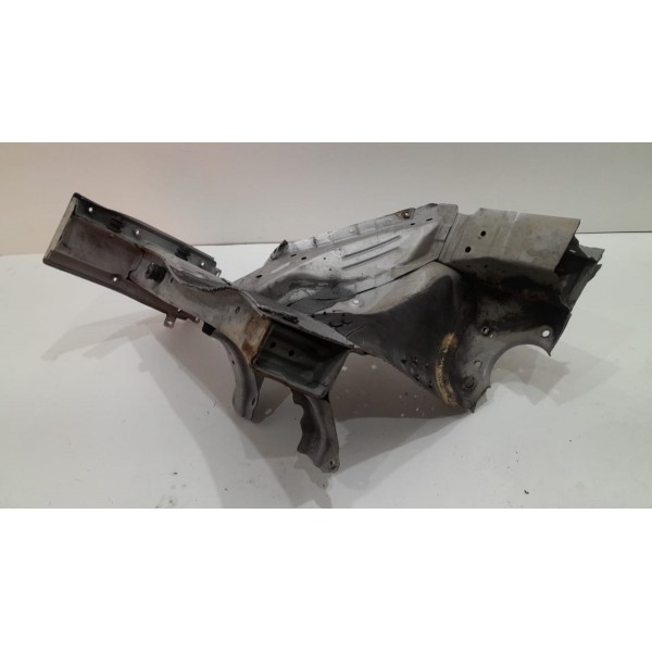 Longarina Caixa Roda Esquerda Hyundai Veloster 2012 2013